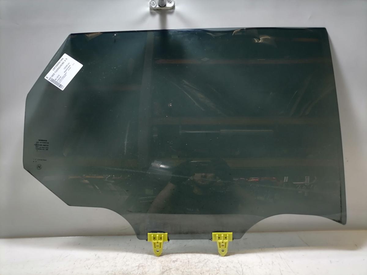 Nissan Pulsar original T&uuml;rscheibe hinten rechts Bj.2016